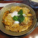 とんかつ ばんぶー - 「ヒレかつ煮」（1,500円）