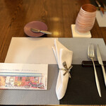 ラシェット M - ランチテーブルのセッテング