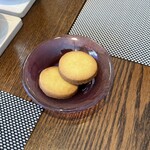 ラシェット M - デザート後にサービスのクッキーも提供された