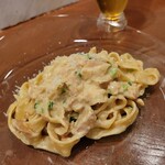 taverna ハル - 笑四季酒造の酒粕と鮭のクリームソース