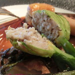 オテル・ドゥ・ミクニ - 華ズッキーニ若鶏腿ムース詰