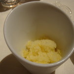 ジャルダンドゥボヌール - パインと桜ジュレのグラニテ添え