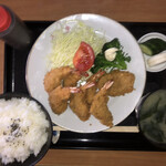 五十番 - エビフライ定食　¥550