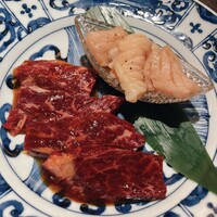 東京焼肉 平城苑 銀座5丁目店 - ハラミ・上ミノ