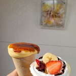 Crape Haru - ブリュレクレープとイチゴバナナチョコ、看板