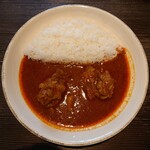 ジャズ オリンパス！ - 赤いチキンカレー　岩手鶏の美味しさが弾けます