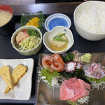 Rakumi - 刺身定食