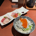 酒肴場 屯 - 本日の海鮮丼¥500