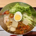 Yakiniku Don Aburi Ichiban - 海鮮サラダ盛岡冷麺