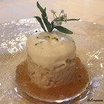 プチレストラン ブーケ・ド・フランス - 栗蟹のパルフェ白蕪のエスプーマ