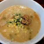 Menya Kotobuki - 濃厚味噌白湯
