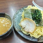 Yokohama Ie Keira-Men Konshinya - ゆず魂心つけ麺大盛り