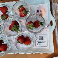 カフェトスカ - 7種のいちご