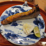 恵比寿　くろいわ - 長崎の鰤のみそ焼。