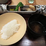 恵比寿　くろいわ - お食事です。おこめもつやつや。