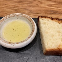 イルチェーロ 恵比寿 - キャラメルのパン