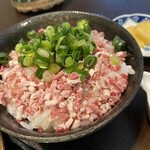 そば処 三品 - 小牛トロ丼