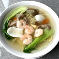 涵梅舫 銀座店 - 「海鮮湯麵（海鮮塩味ラーメン）」1100円