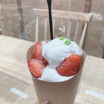 マルトメ・ザ・ジューサリー パフェテリア - 