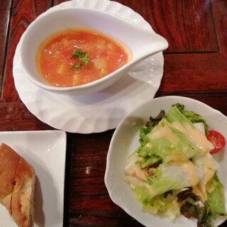 ギャルリー・ラコンテ_1