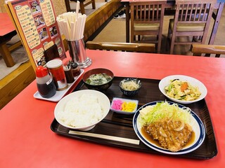 Azuma - 激安　お昼のサービスランチ　６８０円