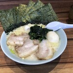 横浜家系ラーメン 魂心家 - 