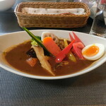 スープカリー茶房 和月 - 牡蠣＆彩野菜たっぷりのスープカレー