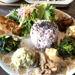 Cafe couwa - 菖蒲産野菜たっぷりプレート