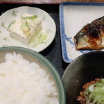 Izakaya Kushi Harutei - 焼魚定食（塩鯖）※ノルウェー産，納豆 ※単品注文