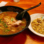 中華茶寮　帛龍 - 　　ラーメン半チャンセット