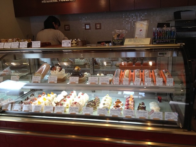 内観写真 パティスリーモンタンベール 北広島 ケーキ 食べログ