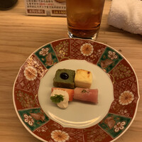 焼き鳥とワイン 萬鳥 祇園店 - 
