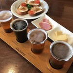 GUBIGABU - 城崎ビール４種飲み比べ＋燻製3種、カニのブルスケッタ