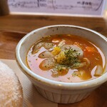 Cafe Kauri - 具だくさん野菜スープです。