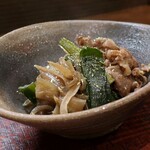 桶家乃隠居 - 葉玉ねぎとお肉