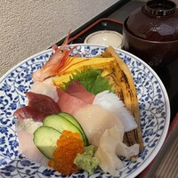 特上海鮮丼-fresh seafood rice bowl "Kaisendon"