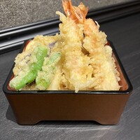 天重-Box lunch with tempura "Tenju"