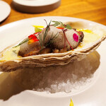 麻布Lasen - 牡蠣とフォアグラのグラタンオーブン焼き