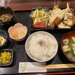 串カツイマイ - ミックスフライ定食