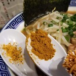 塩そば専門店 桑ばら - レンゲの嵐