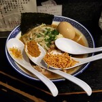 塩そば専門店 桑ばら - レンゲの嵐