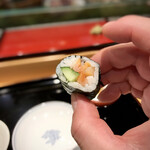 小笹寿し - ひもきゅう巻 リフト