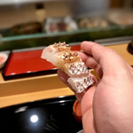 小笹寿し - 握り 鯛 リフト