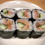 小笹寿し - 巻物 ひもきゅう巻