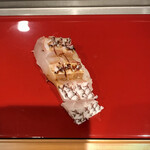 小笹寿し - 握り鯛 上から