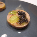 エクアトゥール - 銀杏の冷製フォアグラ　黒トリュフのソース