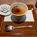 Test Kitchen by Izumi - 大分県の蘭王というたまごをつかったプリン