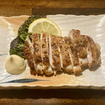 遊酒食堂 宇都宮 - おまかせで『スパイシーな肉料理』(800円)