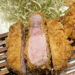 とんかつ ばんぶー - リブロース定食1,800円