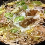 tsumugi - 鶏塩ちゃんこ鍋（調理中）